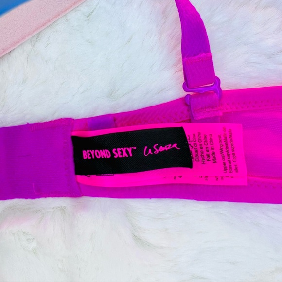 La SENZA Beyond Sexy Push Up Bra Fully Padded in Magenta Size 34B - Picture 6 of 6